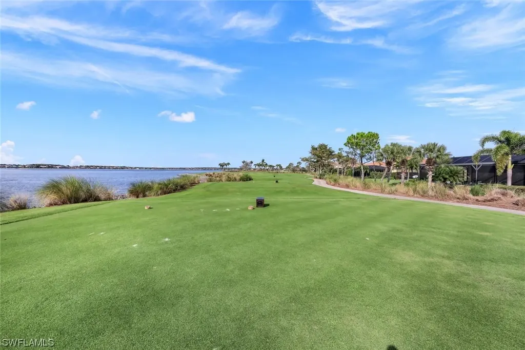 9104 Siesta Bay Drive Naples FL 34120
