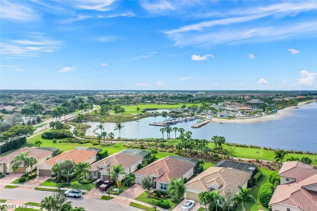 9104 Siesta Bay Drive Naples FL 34120