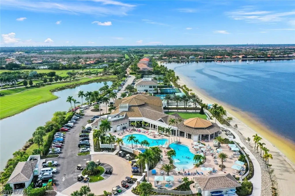 9104 Siesta Bay Drive Naples FL 34120