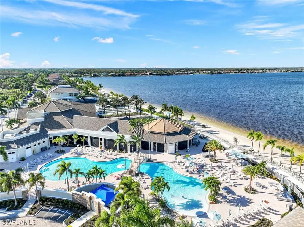 9104 Siesta Bay Drive Naples FL 34120