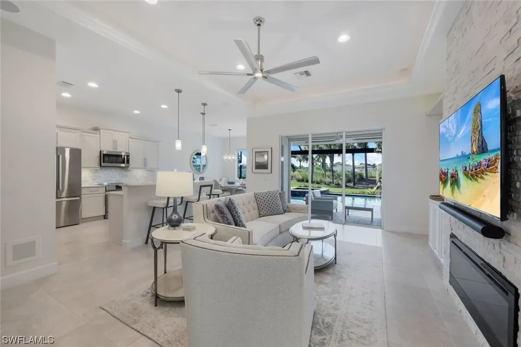 9104 Siesta Bay Drive Naples FL 34120