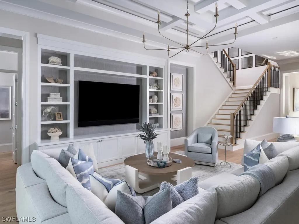 575 Pine Grove Lane Naples FL 34103