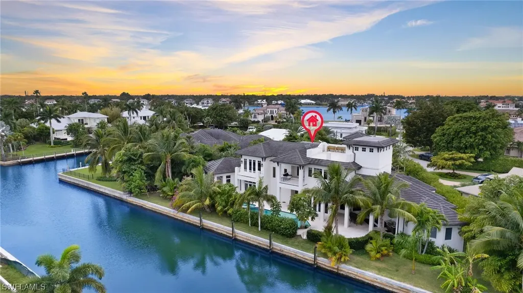 2275 Trout Court Naples FL 34102