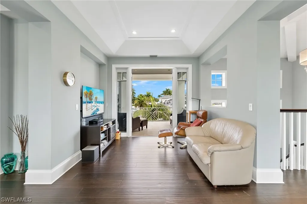 2275 Trout Court Naples FL 34102