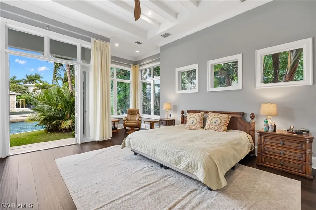 2275 Trout Court Naples FL 34102