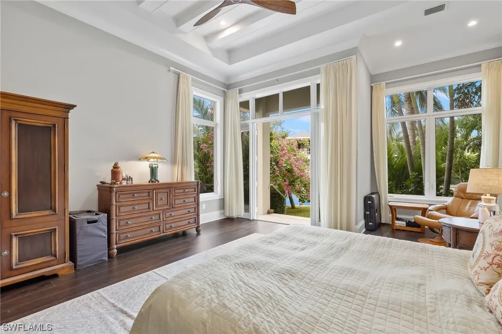 2275 Trout Court Naples FL 34102