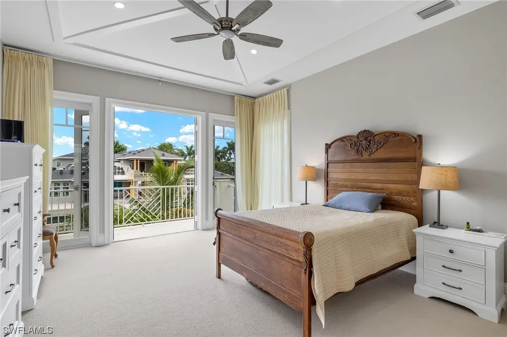 2275 Trout Court Naples FL 34102