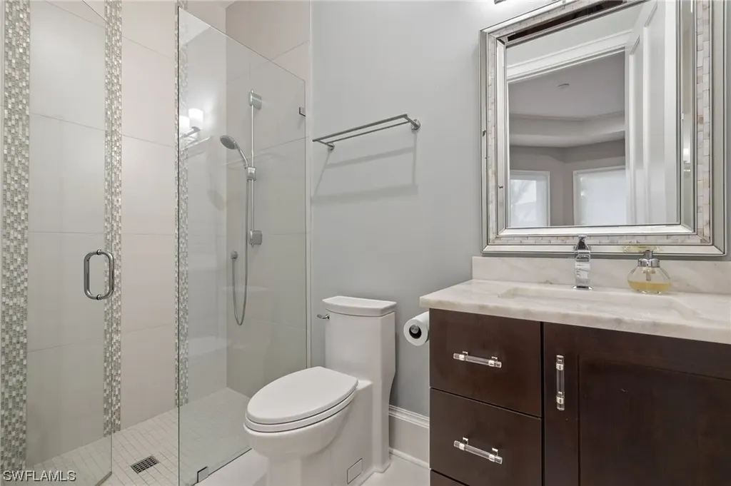 2275 Trout Court Naples FL 34102