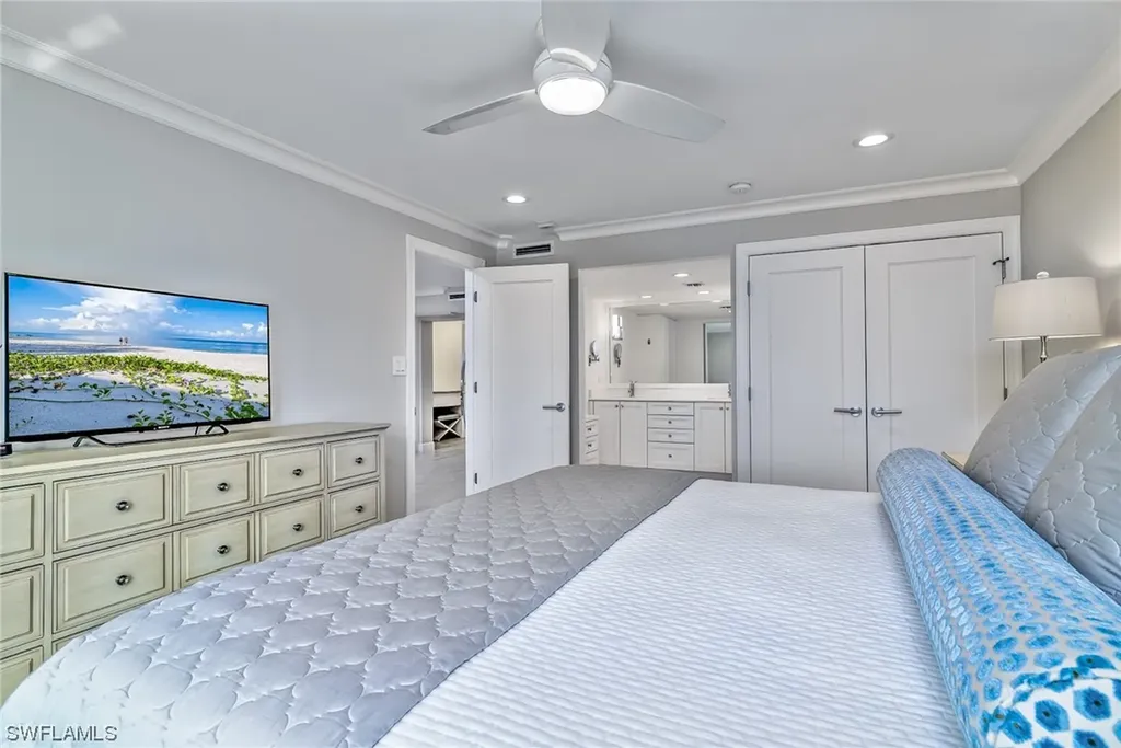 3430 Gulf Shore Boulevard N Naples FL 34103