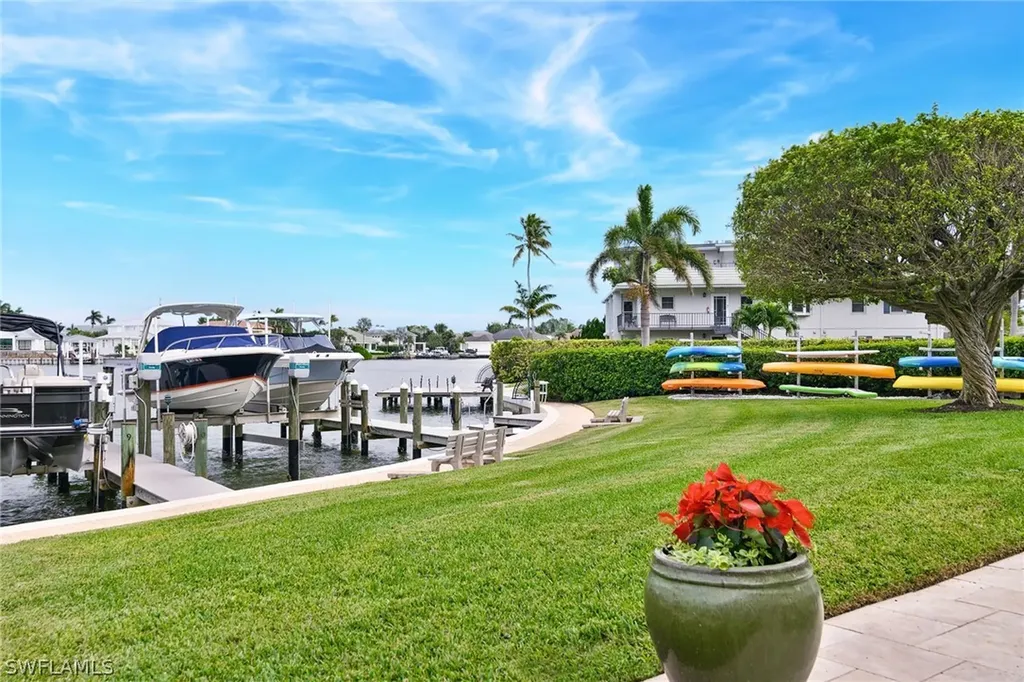 3430 Gulf Shore Boulevard N Naples FL 34103