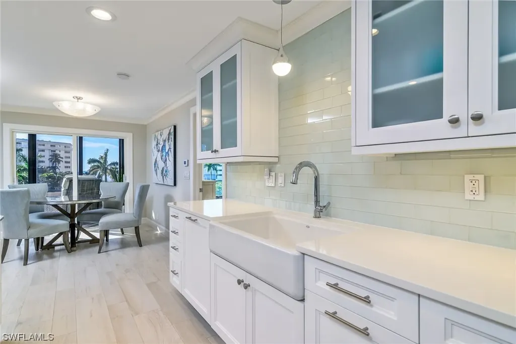 3430 Gulf Shore Boulevard N Naples FL 34103