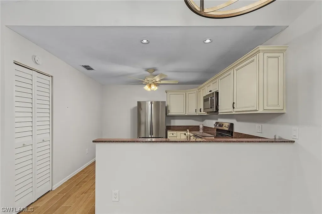 6372 Royal Woods Drive Fort Myers FL 33908