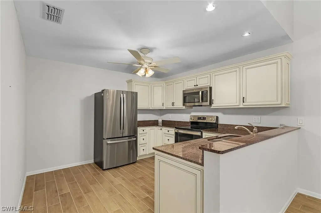 6372 Royal Woods Drive Fort Myers FL 33908
