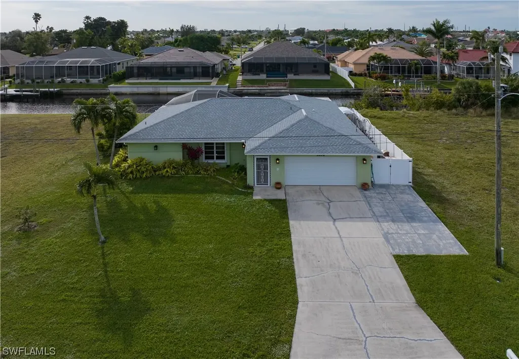 1814 SE 21st Street Cape Coral FL 33990