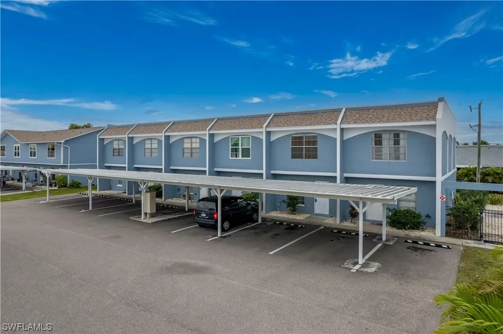 4514 SW 8th Place Cape Coral FL 33914