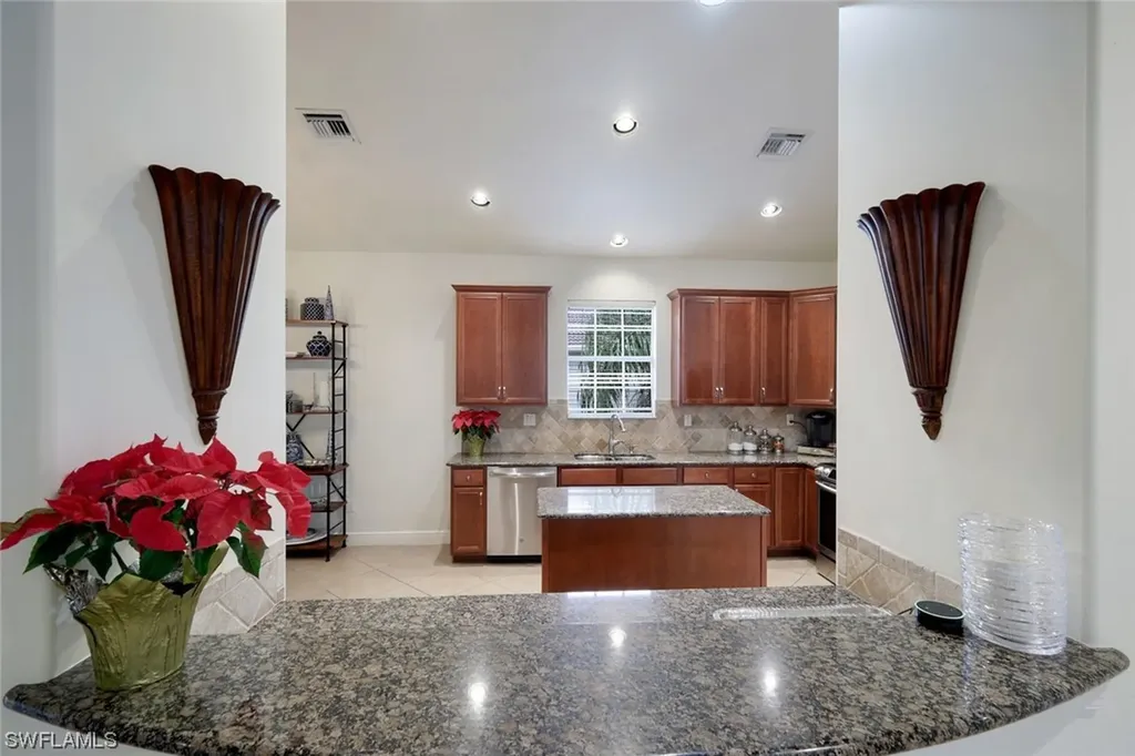 12811 Carrington Circle Naples FL 34105