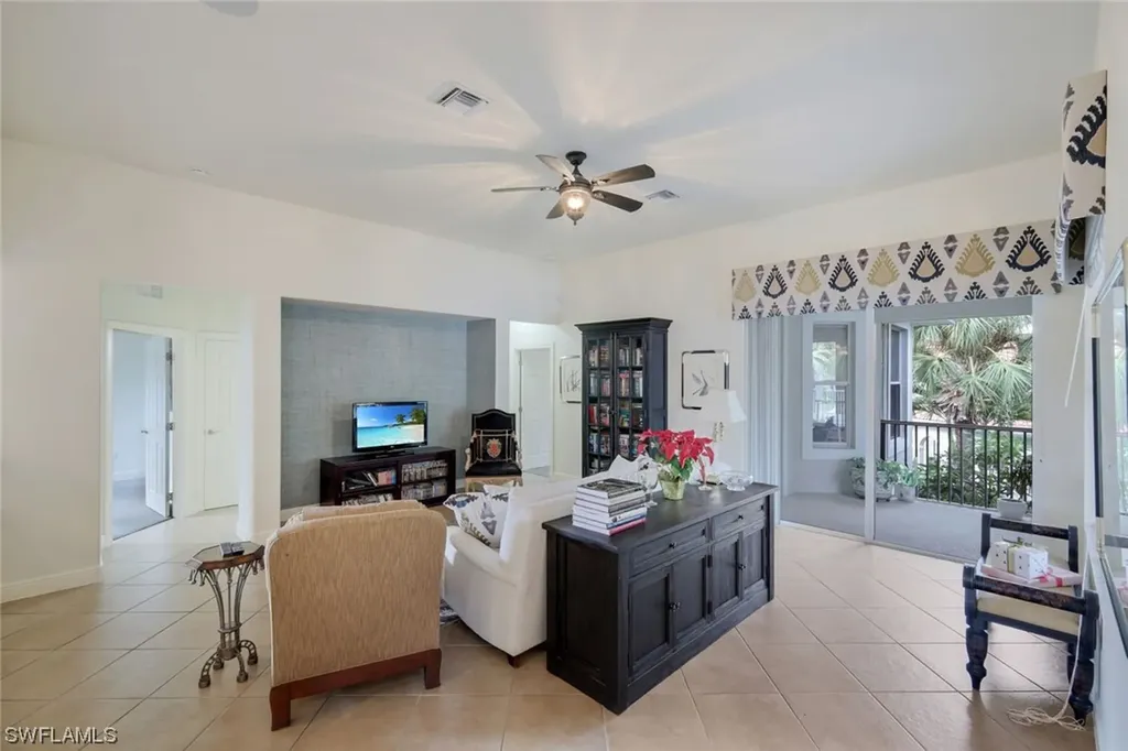 12811 Carrington Circle Naples FL 34105