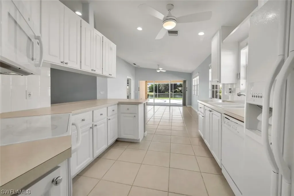 3053 Futuna Lane Naples FL 34119