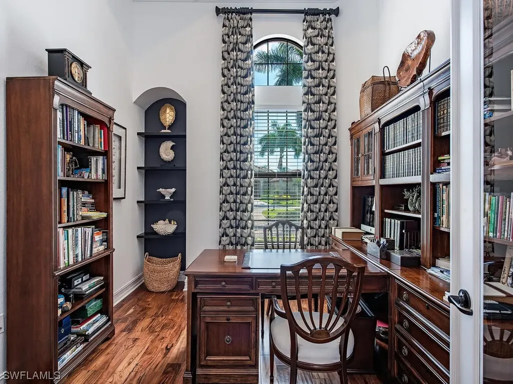 3301 Runaway Lane Naples FL 34114
