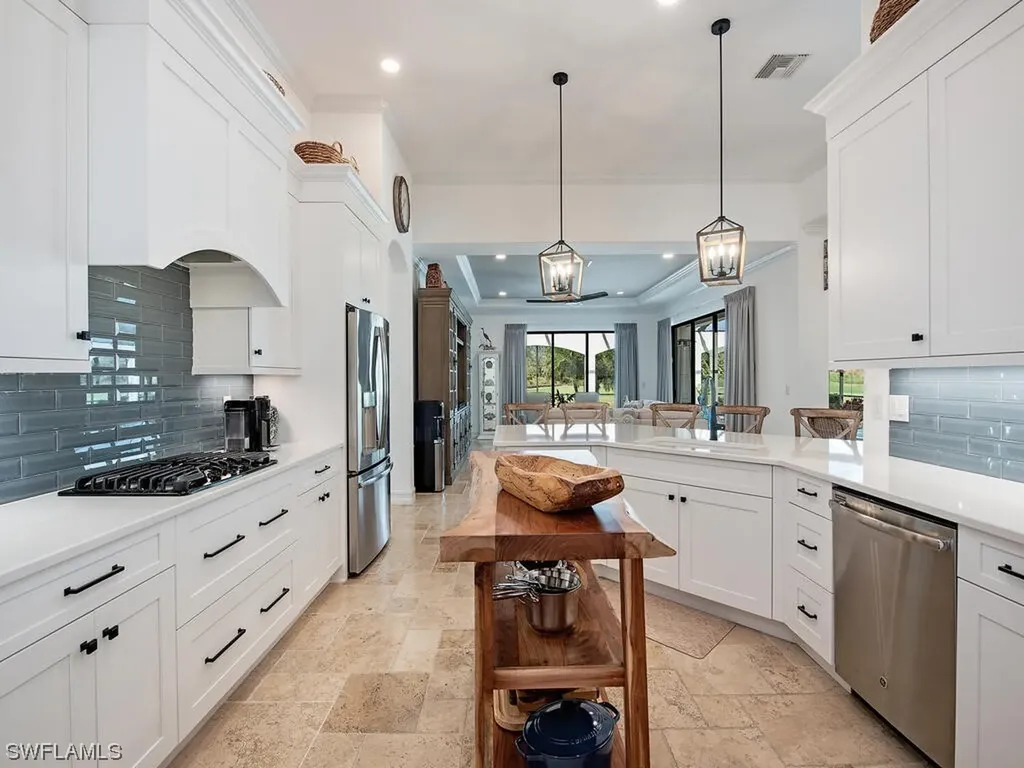 3301 Runaway Lane Naples FL 34114