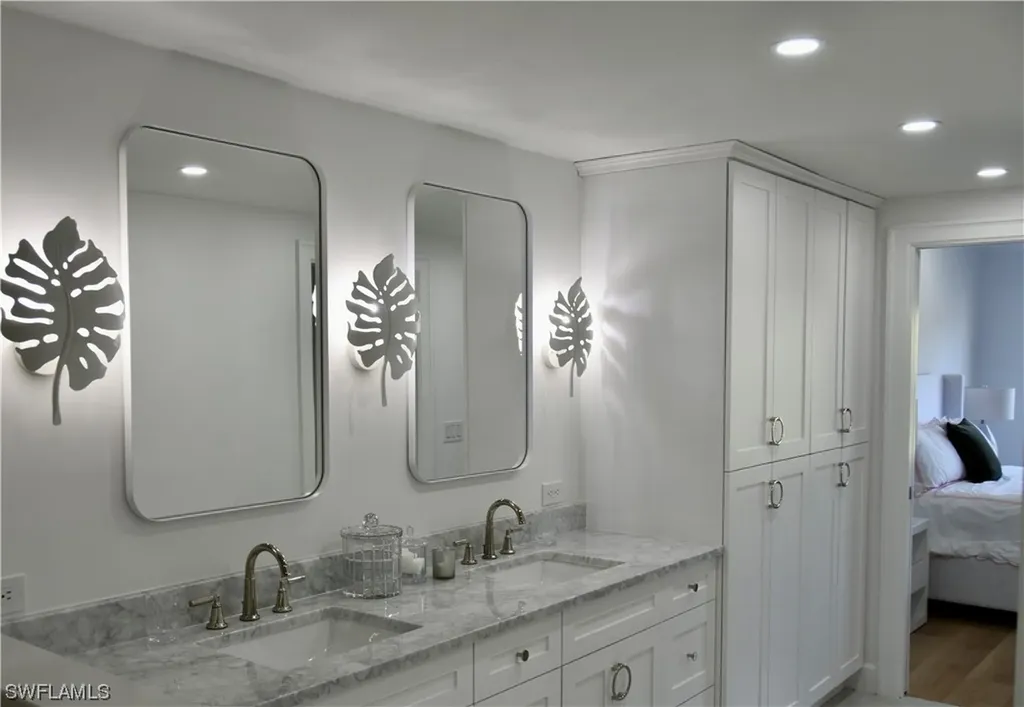 400 Wyndemere Way Naples FL 34105