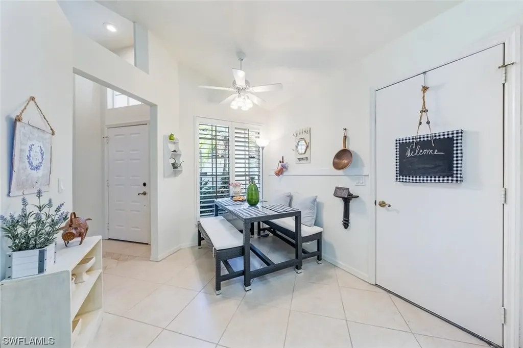 348 Carinosa Court Naples FL 34110