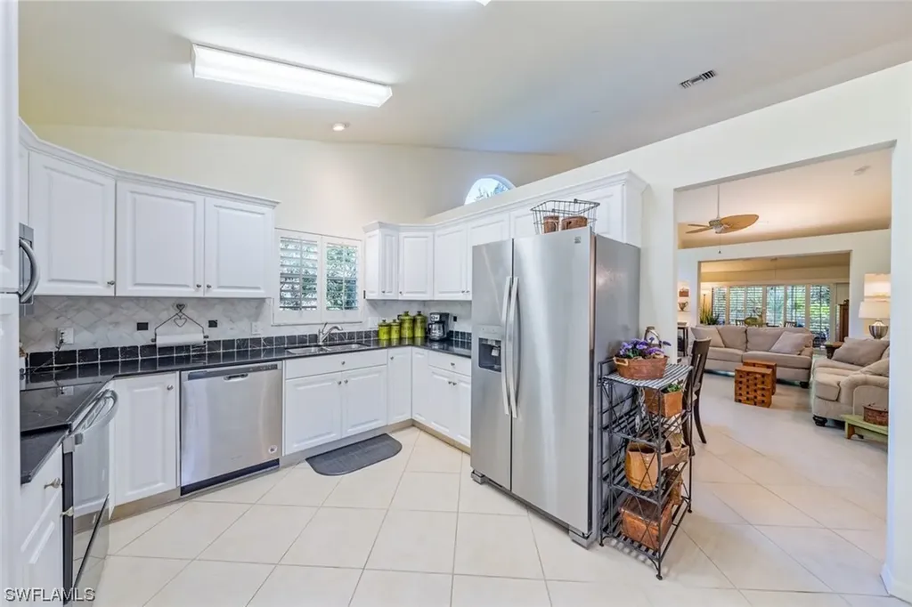 348 Carinosa Court Naples FL 34110
