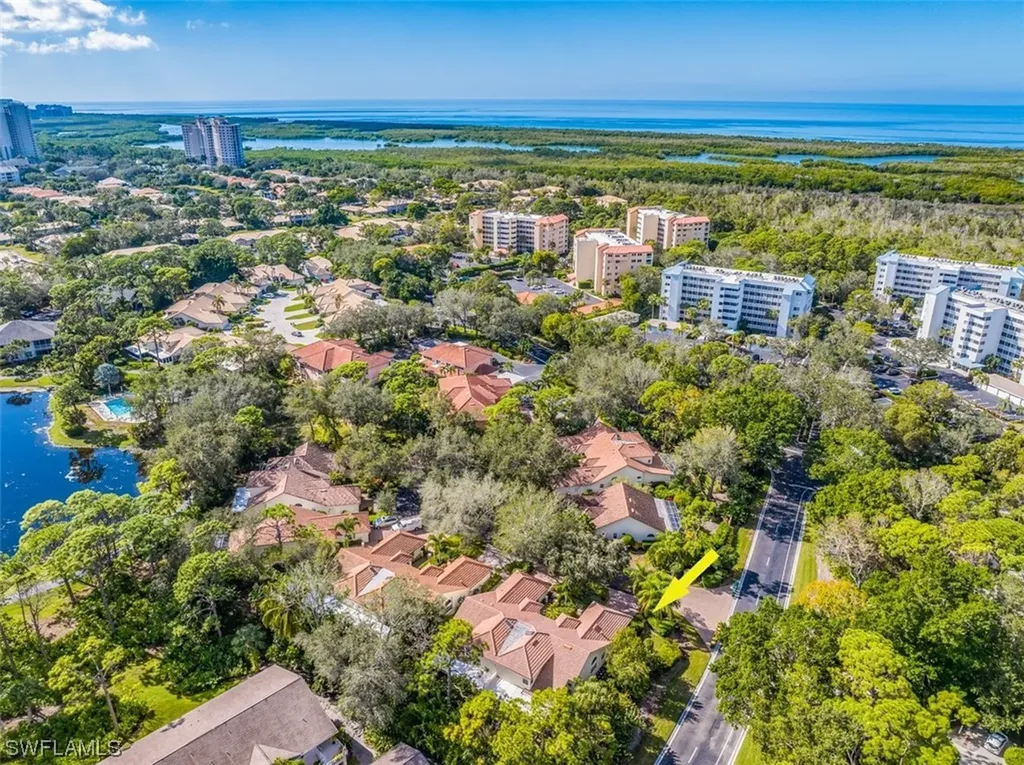 348 Carinosa Court Naples FL 34110