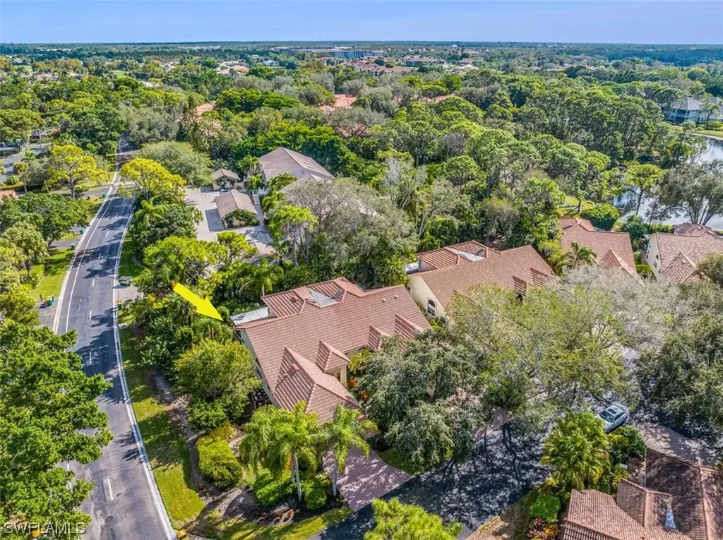 348 Carinosa Court Naples FL 34110