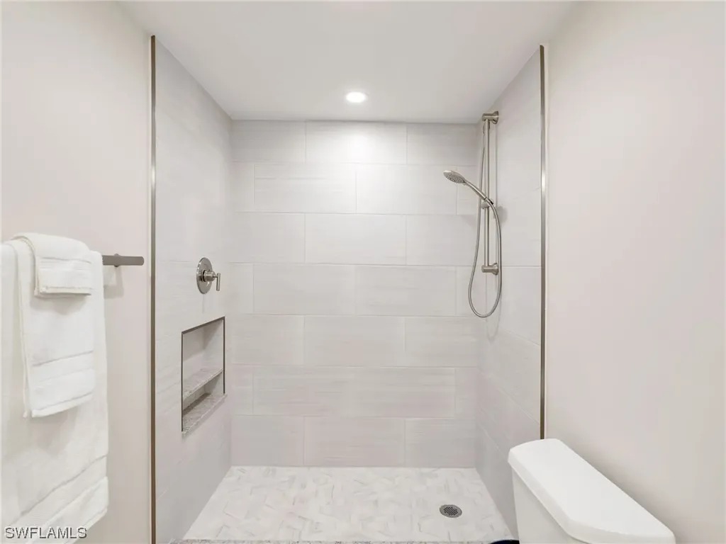 880 Huron Court Marco Island FL 34145