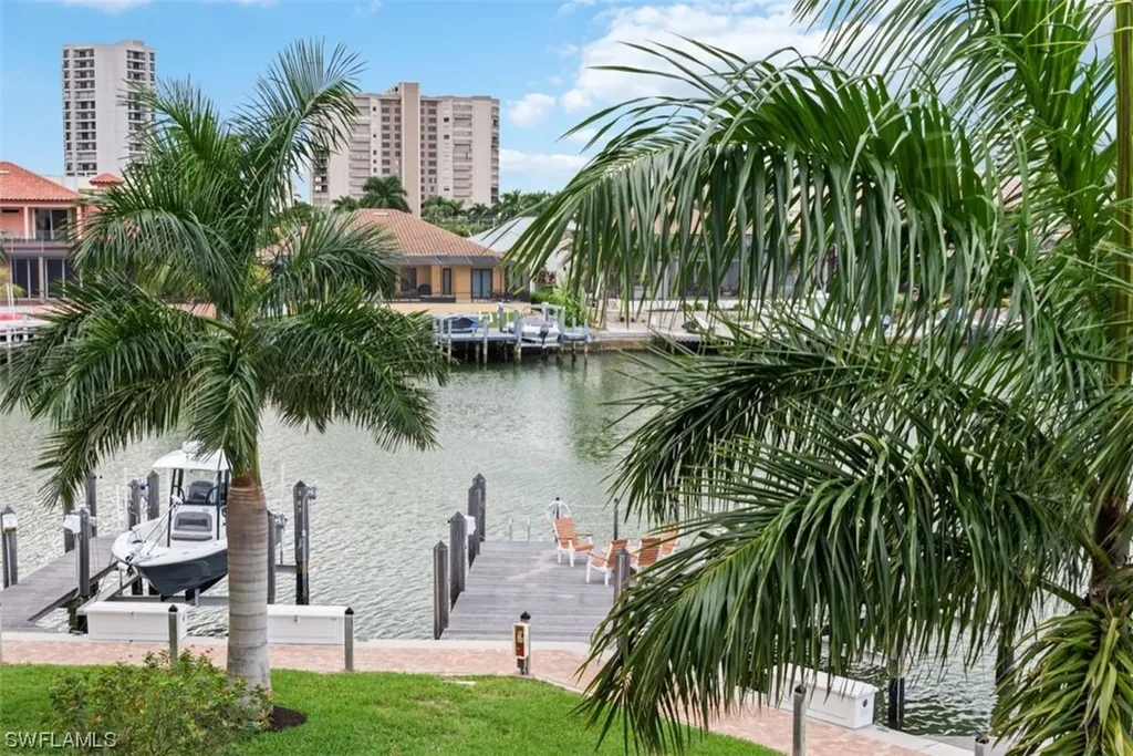 880 Huron Court Marco Island FL 34145