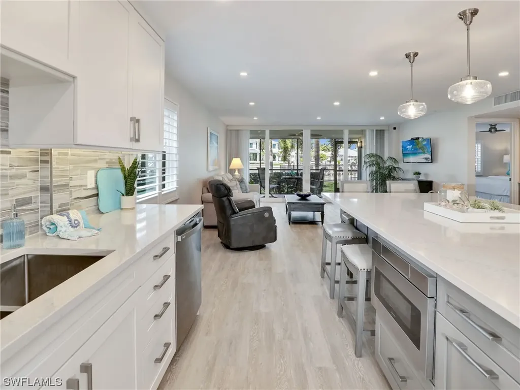 880 Huron Court Marco Island FL 34145