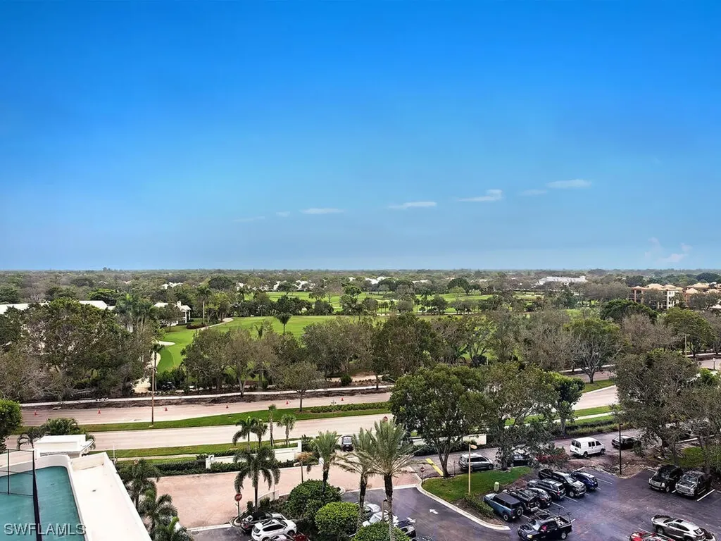 6849 Grenadier Boulevard Naples FL 34108