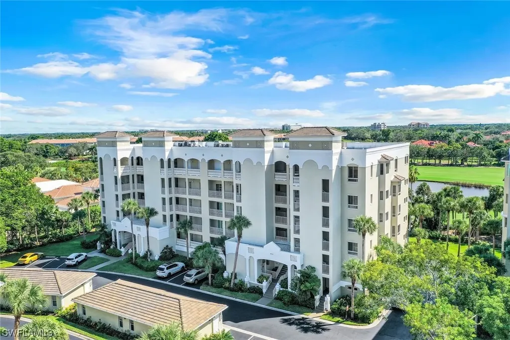 7655 Pebble Creek Circle Naples FL 34108