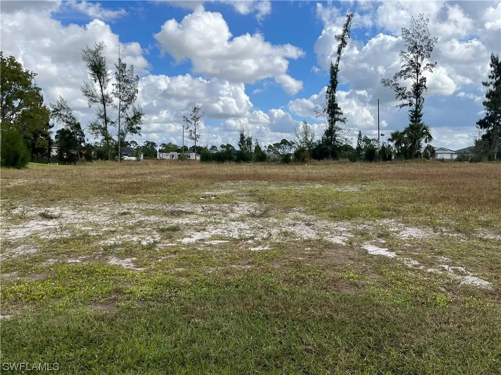 4019 NE 9th Avenue Cape Coral FL 33909