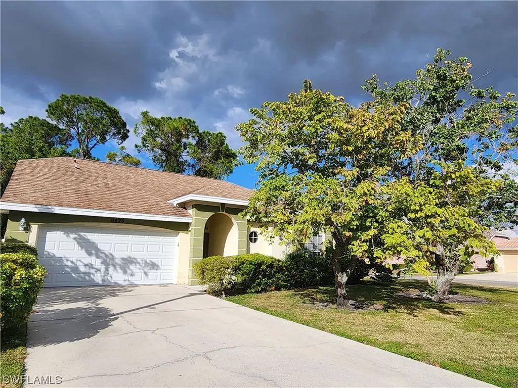 Naples FL, 6626 Cutty Sark Lane