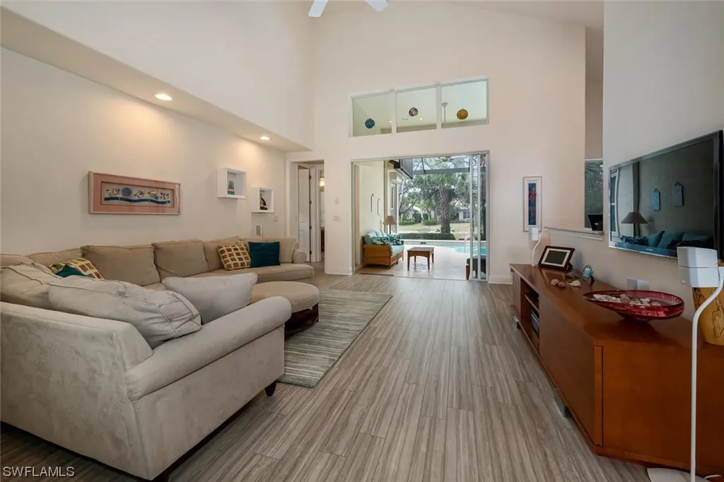 12824 Brynwood Way Naples FL 34105