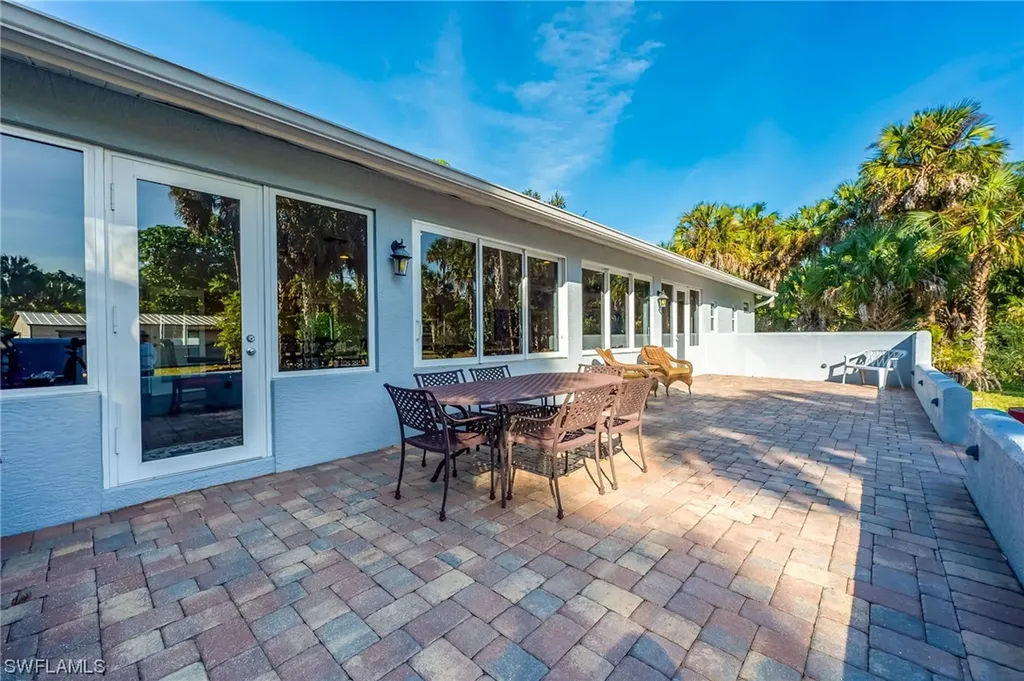 4630 11th Avenue SW Naples FL 34116