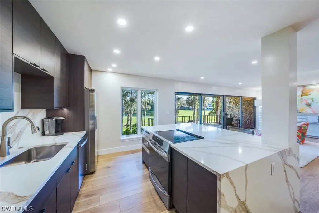 103 Clubhouse Lane Naples FL 34105
