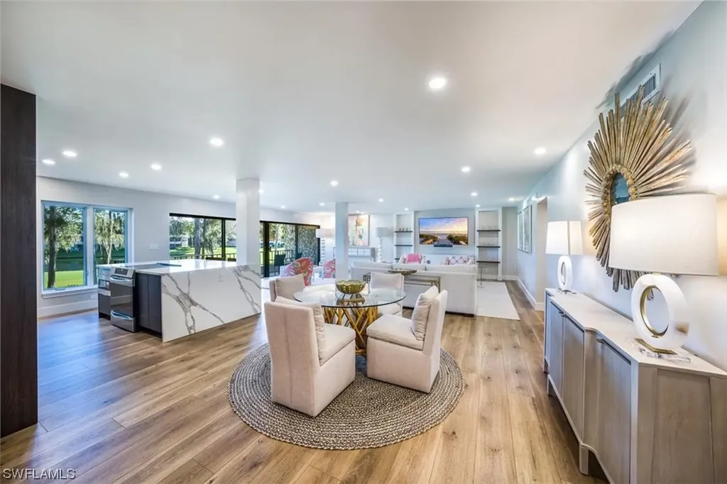 103 Clubhouse Lane Naples FL 34105