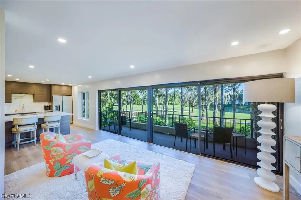 103 Clubhouse Lane Naples FL 34105