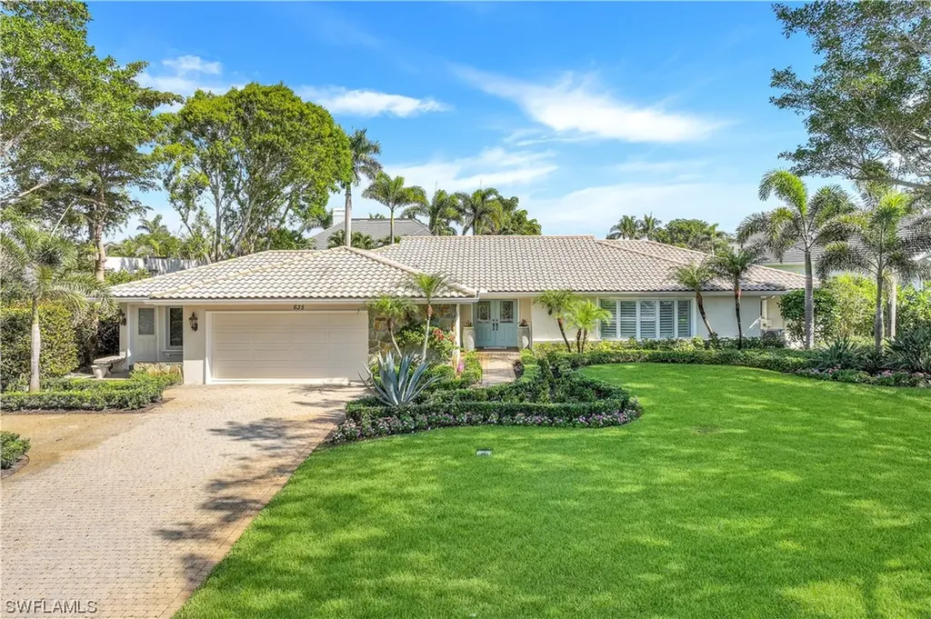 635 Anchor Rode Drive Naples FL 34103