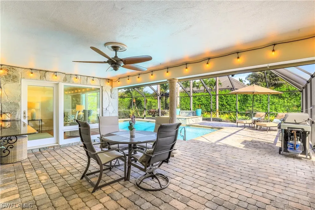 635 Anchor Rode Drive Naples FL 34103