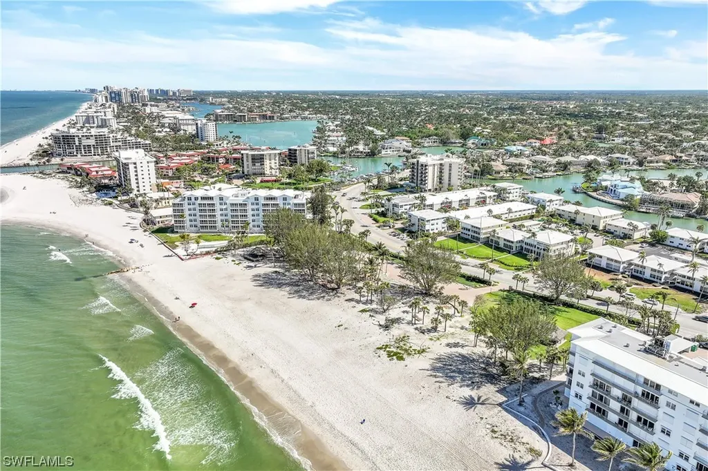 635 Anchor Rode Drive Naples FL 34103