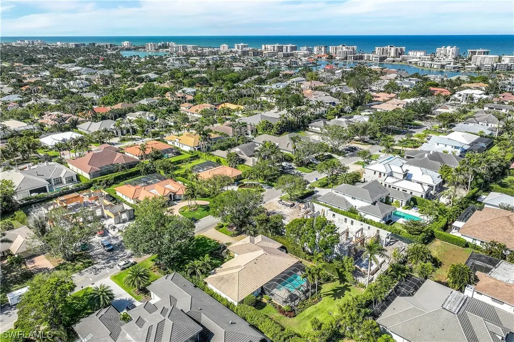 635 Anchor Rode Drive Naples FL 34103