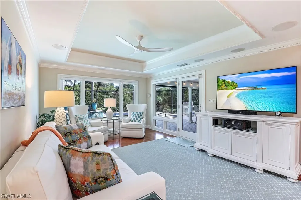 635 Anchor Rode Drive Naples FL 34103