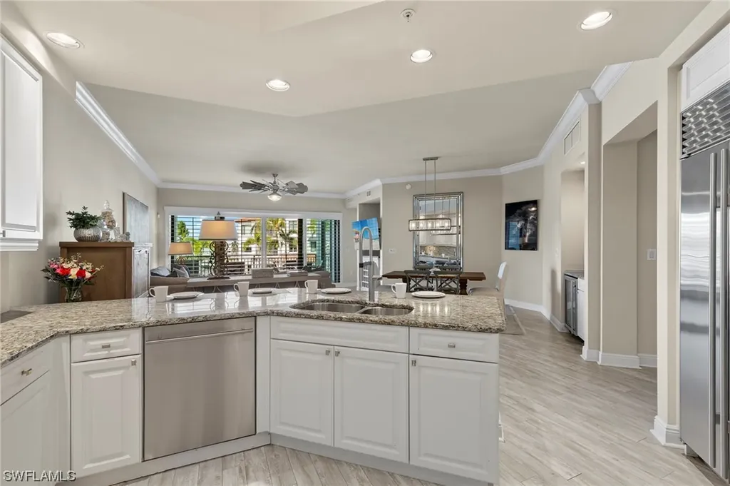 1540 5th Avenue S Naples FL 34102