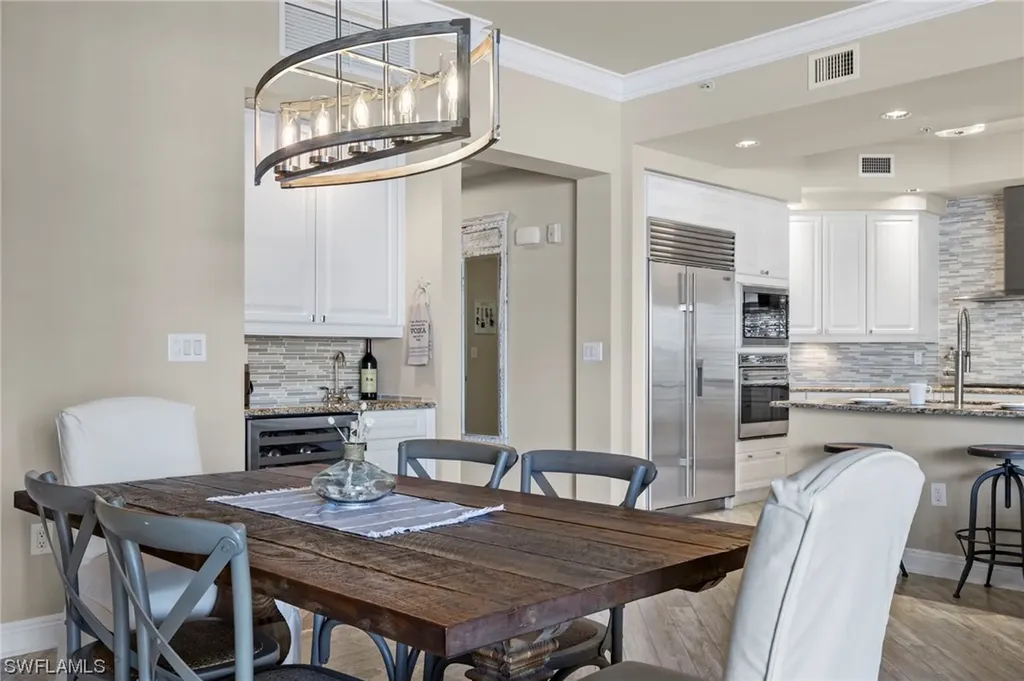 1540 5th Avenue S Naples FL 34102
