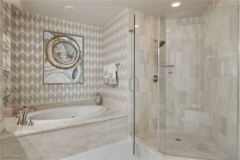 1540 5th Avenue S Naples FL 34102