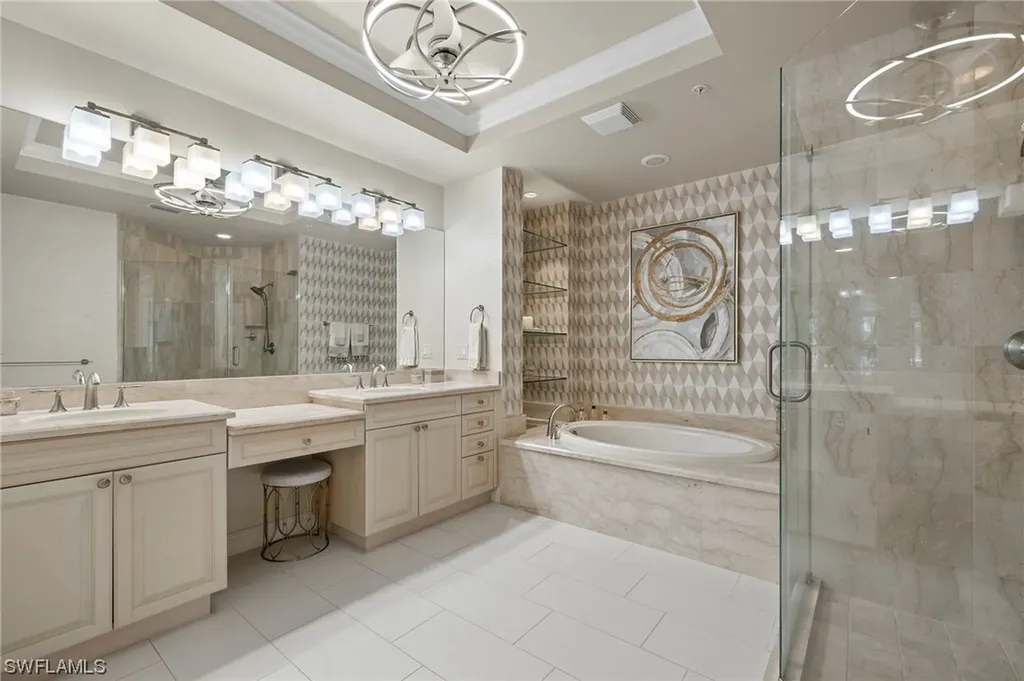 1540 5th Avenue S Naples FL 34102